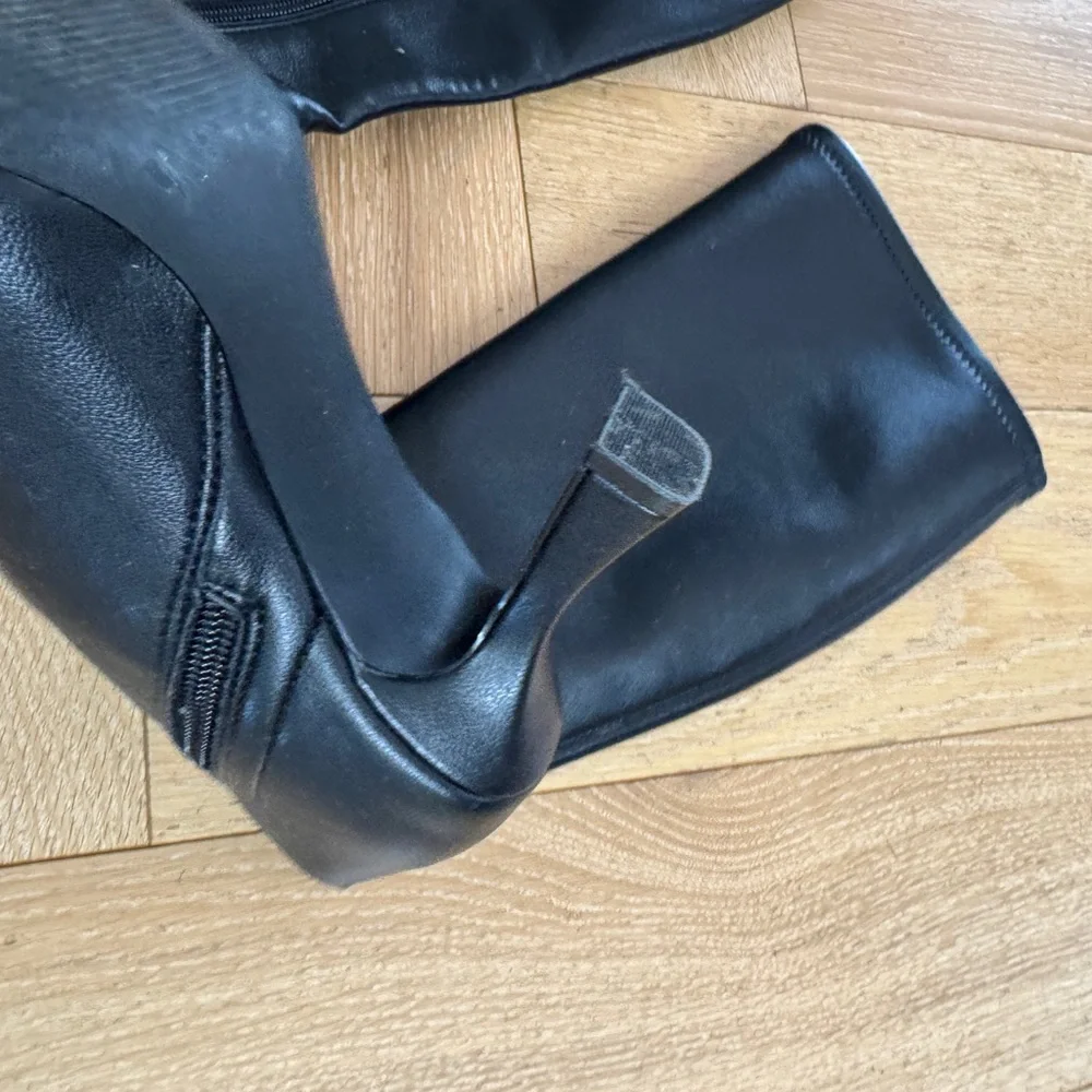 Steve Madden Black Knee-High Women's Boots - Picture 8 of 13